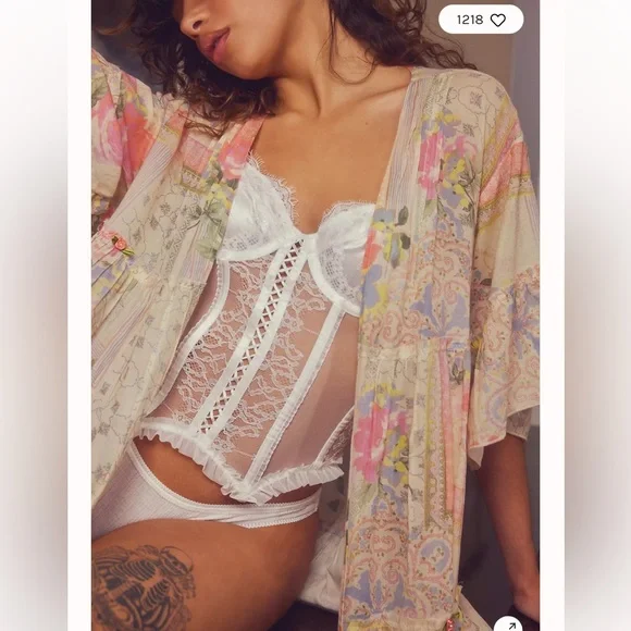Free People In Full Swing Printed Vintage Rosette Tiered Robe Duster